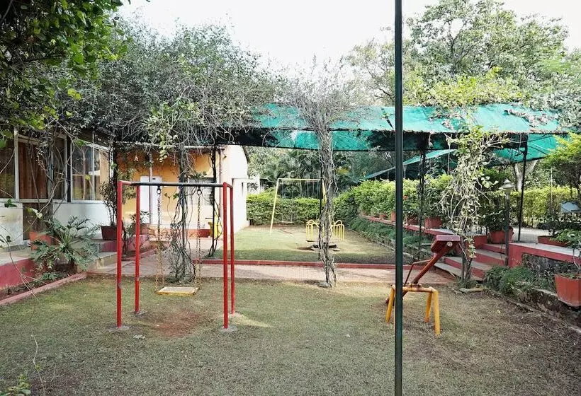 ホテル Oyo 23383 Sai Holiday Resorts