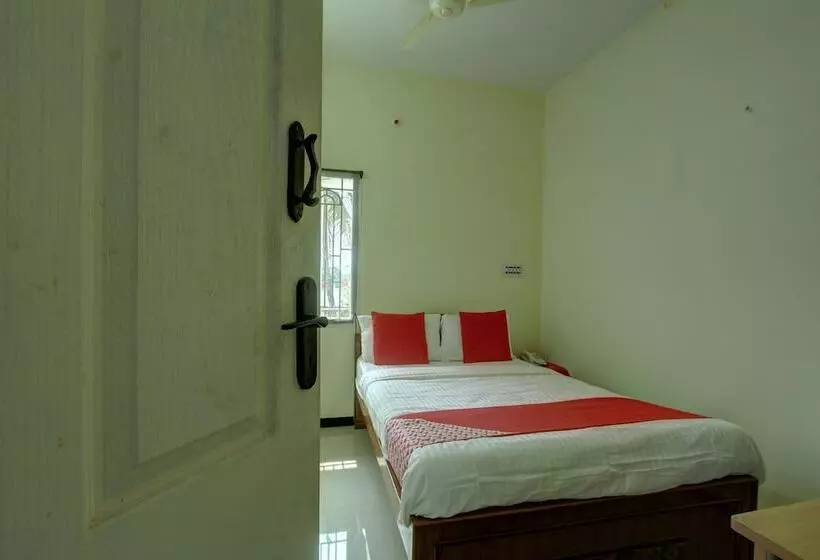 ホテル Oyo 25080 Vivekam Home Stay