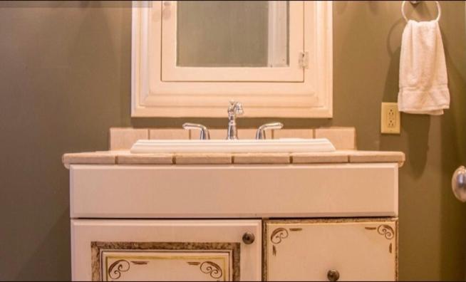 住宿加早餐  Clark House Inn