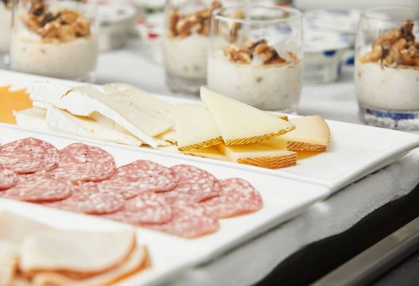 Ac Hotel By Marriott Miami Airport West/doral