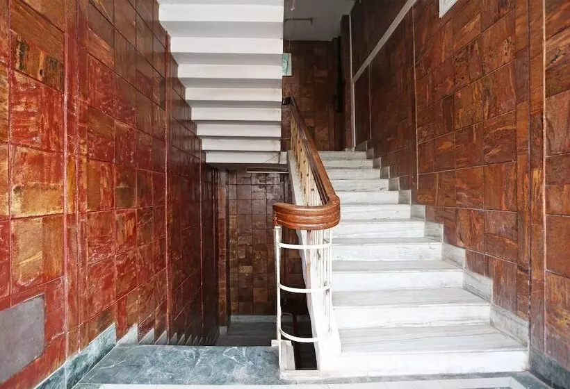Hotel O Shree Ram Residency