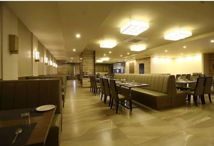 ホテル Sindhura Grand