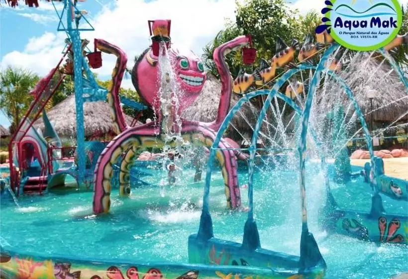 ペンション Pousada Country K No Parque Aquamak