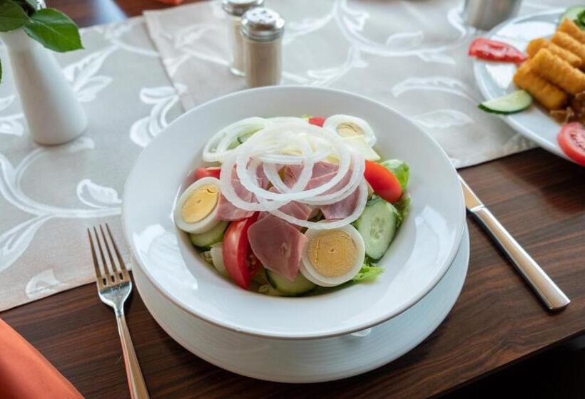 Schnitzelhaus Und Pension Stadt Rosbach