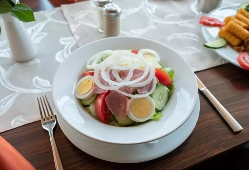 Schnitzelhaus Und Pension Stadt Rosbach