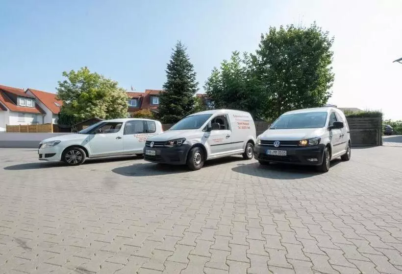 Schnitzelhaus Und Pension Stadt Rosbach