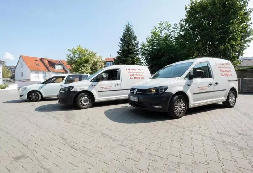 Schnitzelhaus Und Pension Stadt Rosbach