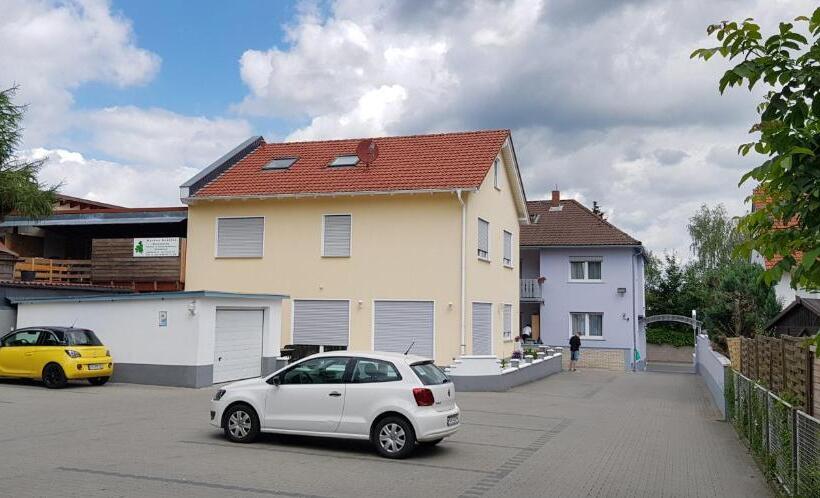 Schnitzelhaus Und Pension Stadt Rosbach