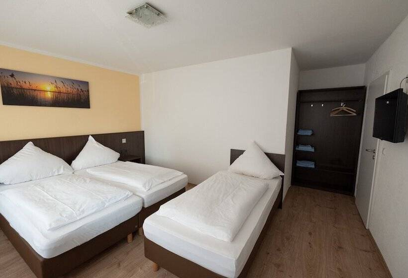 Schnitzelhaus Und Pension Stadt Rosbach