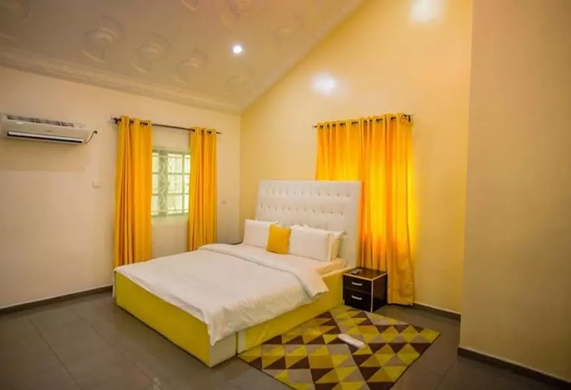 Eclipse Hotel And Lounge