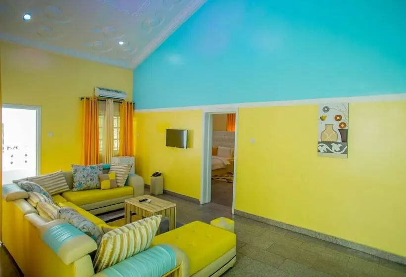 Eclipse Hotel And Lounge