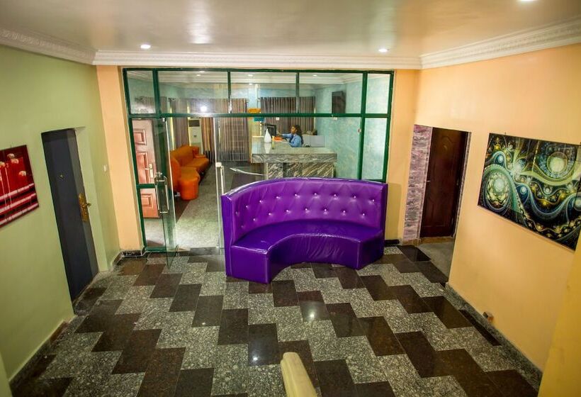 Eclipse Hotel And Lounge