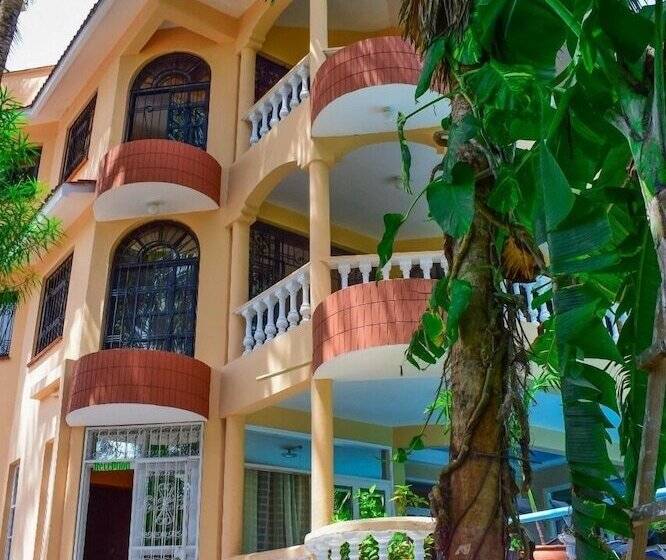 Garden Park Hotel Mtwapa