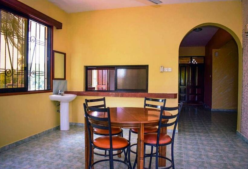 Garden Park Hotel Mtwapa