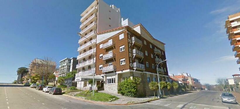 בית מלון כפרי Imperio