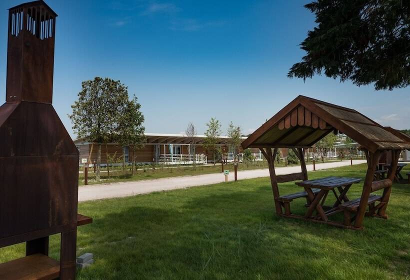 בית מלון כפרי Lino Delle Fate Eco Resort