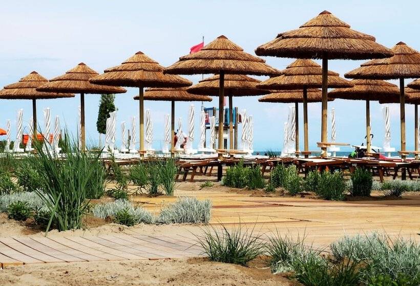 בית מלון כפרי Lino Delle Fate Eco Resort