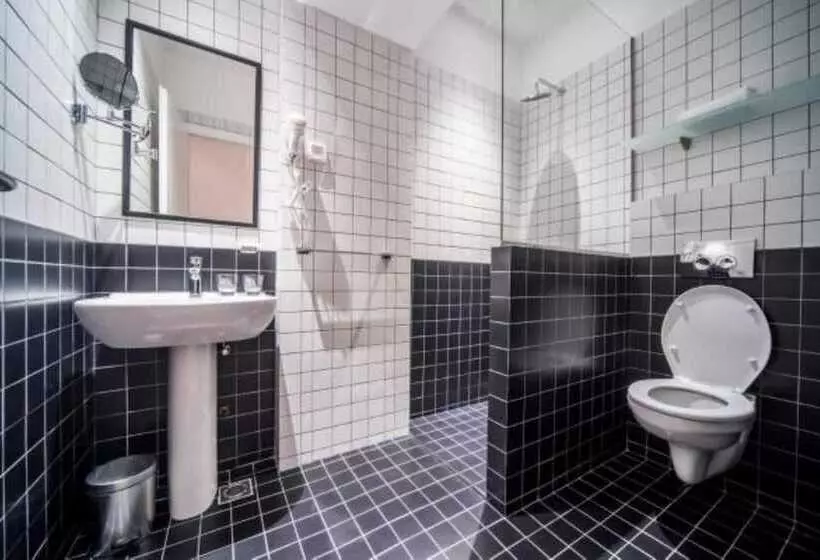 هتل Marienplatz Podgorica