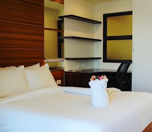 בית מלון כפרי Nambis Inn