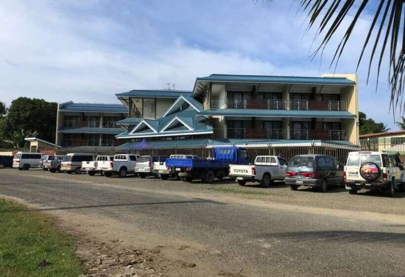 בית מלון כפרי Nambis Inn