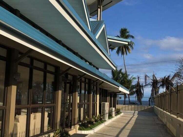 בית מלון כפרי Nambis Inn