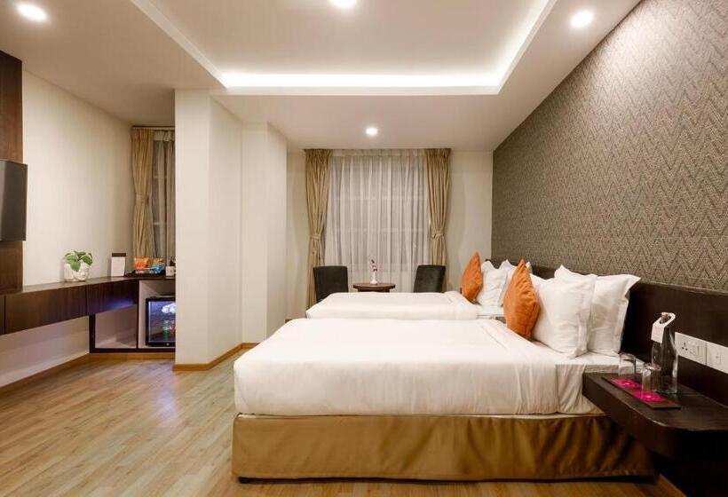 هتل Regenta Place Sabrina Kathmandu Nepal