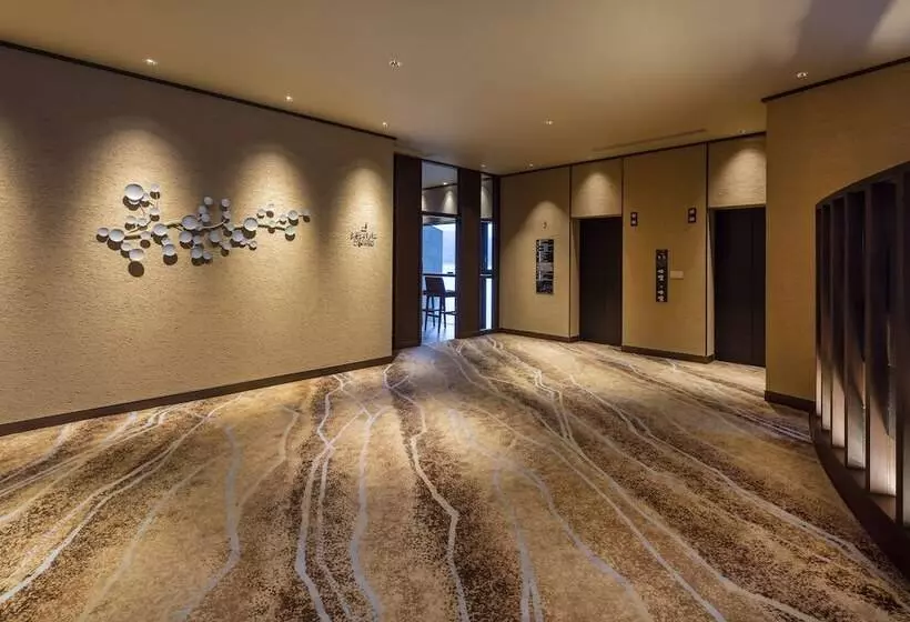 Hotelli The Lake Suite Ko No Sumika