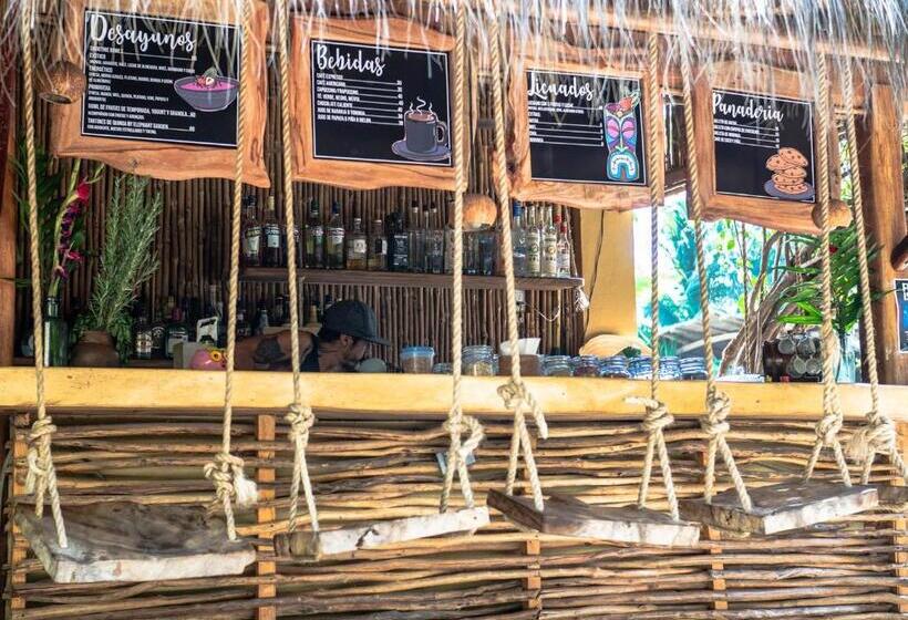 膳宿费 Bikini Beach House