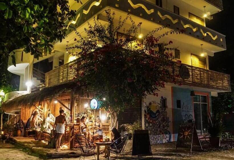 膳宿费 Bikini Beach House