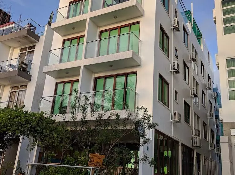 Huvan Beach Hotel At Hulhumale