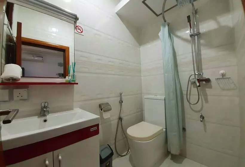 Huvan Beach Hotel At Hulhumale