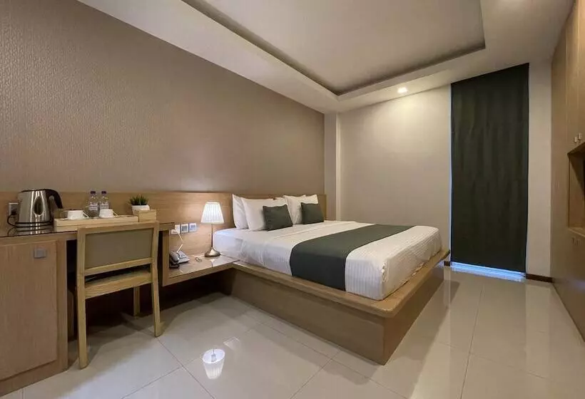 Huvan Beach Hotel At Hulhumale