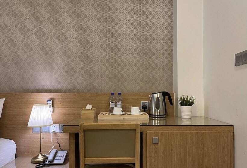 Huvan Beach Hotel At Hulhumale