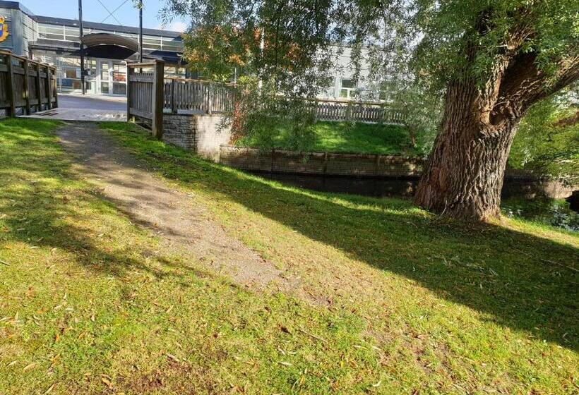 מוטל Rum I Centrum