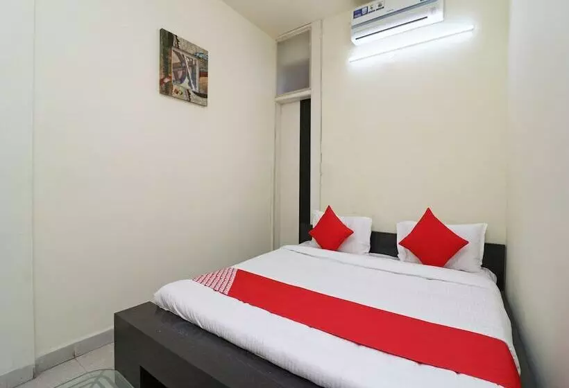 Oyo 24119 Hotel Rama Krishna