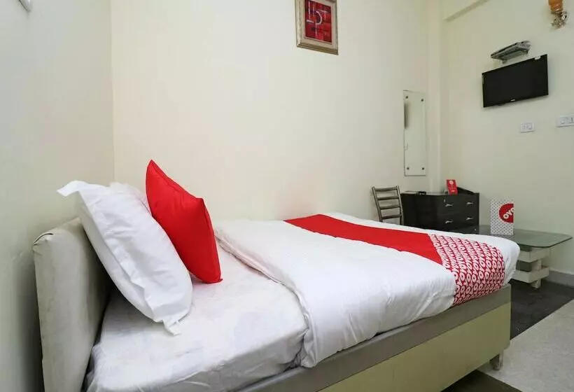 Oyo 24119 Hotel Rama Krishna