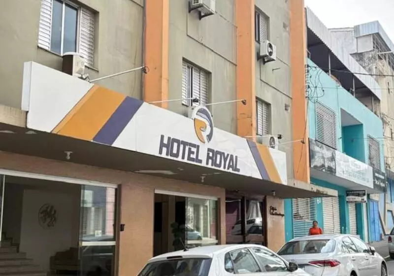Hotelli Rede Andrade Royal