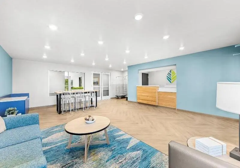 ホテル Woodspring Suites Oak Ridge Knoxville