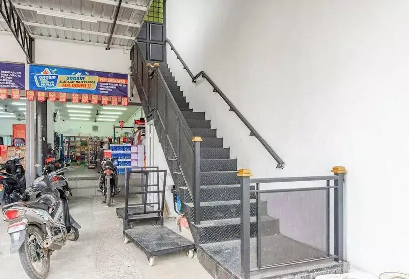 ホテル O Penginapan Kertajaya Syariah