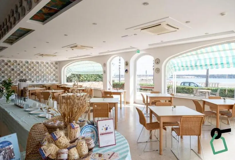 ホテル Hotiday Leuca Porto