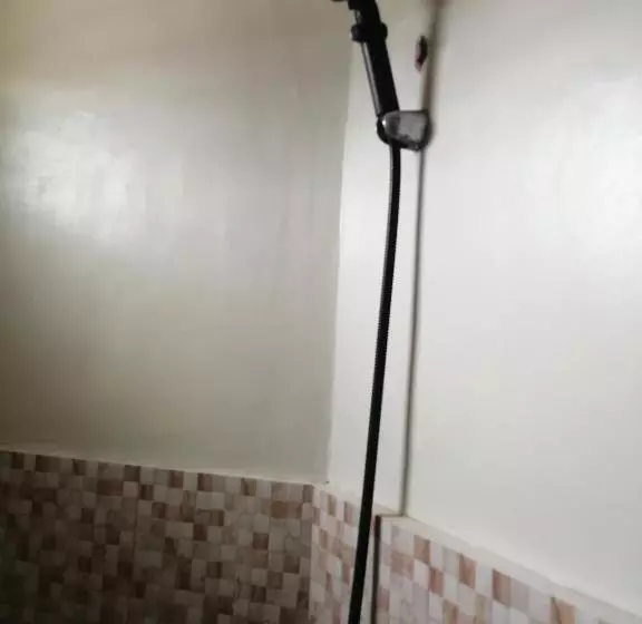 ベッドアンドブレックファースト Cozy Inn Mactan