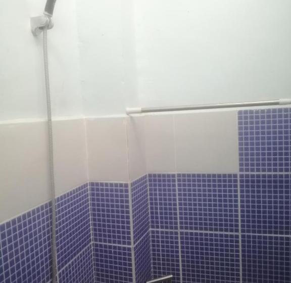 צימר Cozy Inn Mactan