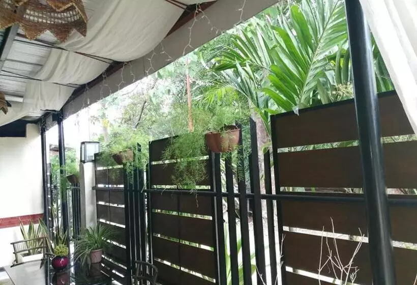 ベッドアンドブレックファースト Cozy Inn Mactan