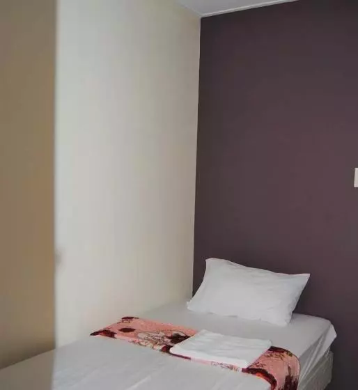 ベッドアンドブレックファースト Cozy Inn Mactan