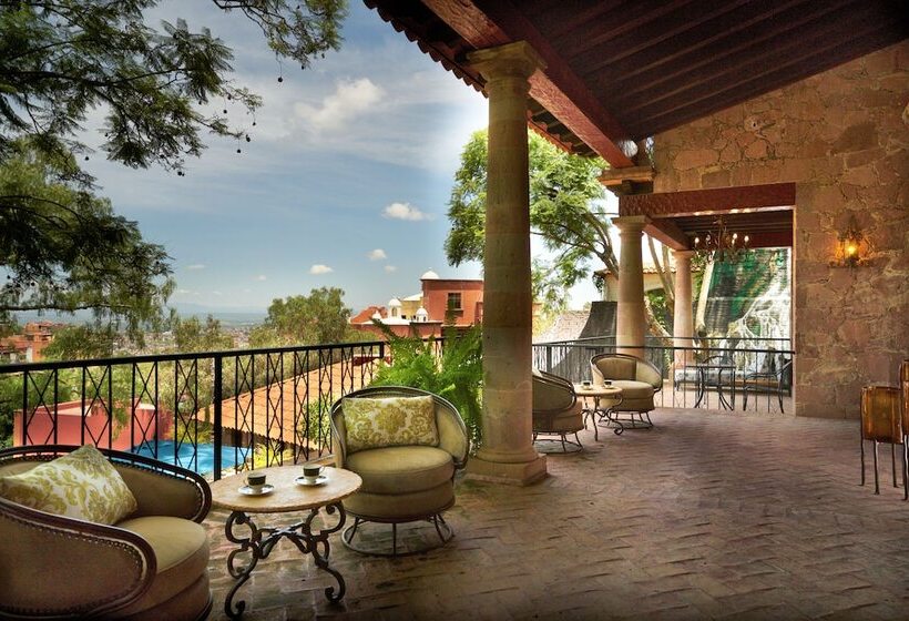 هتل Cascadas Boutique