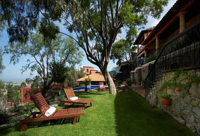 هتل Cascadas Boutique