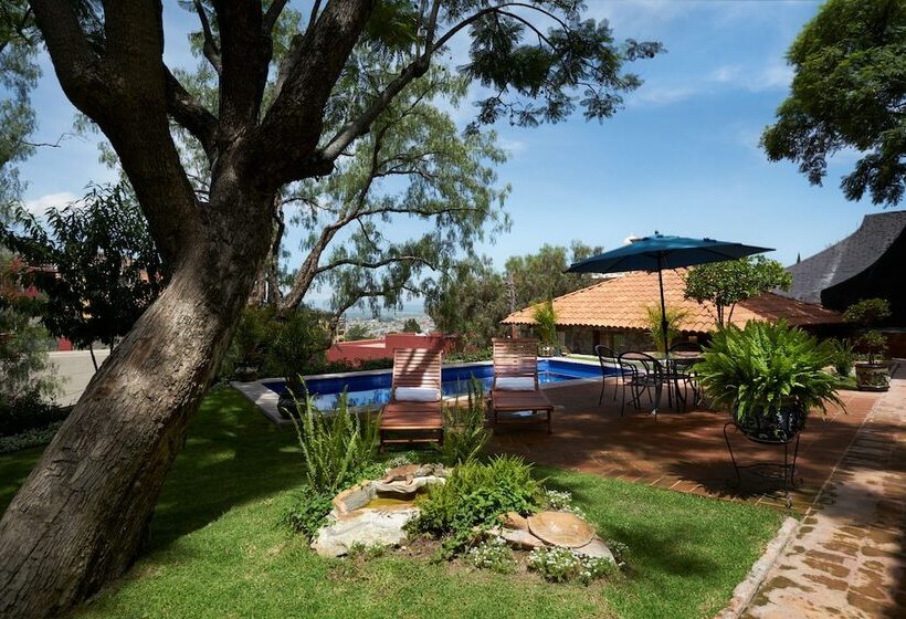 هتل Cascadas Boutique