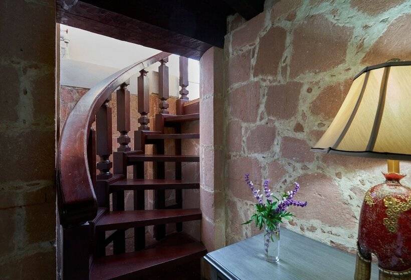 هتل Cascadas Boutique