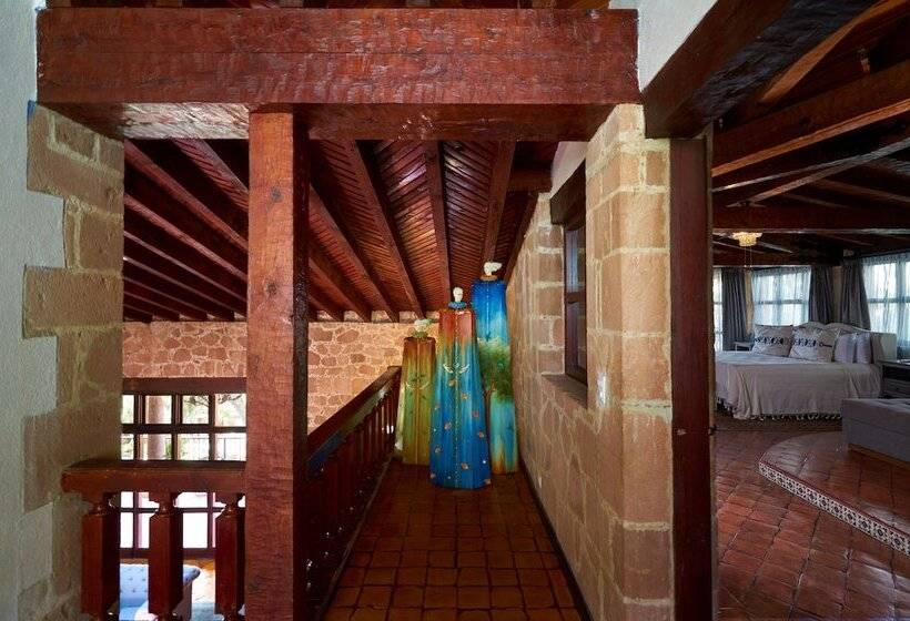 هتل Cascadas Boutique