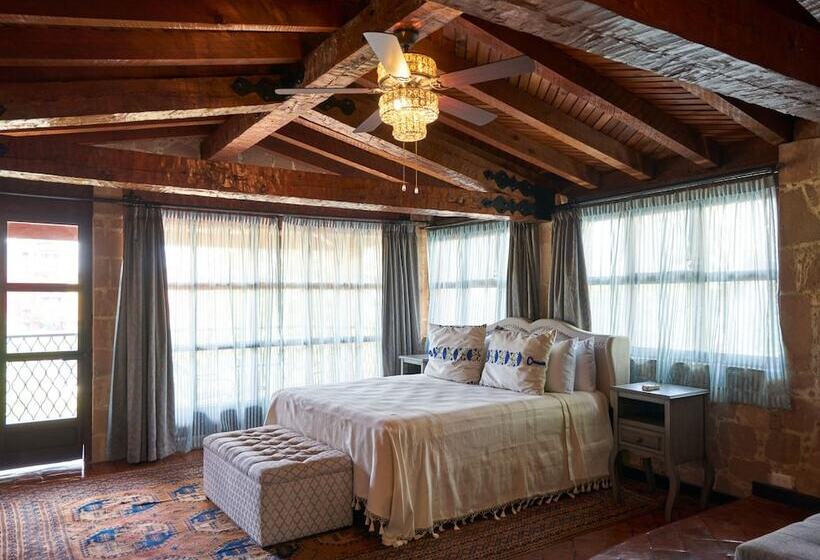 هتل Cascadas Boutique